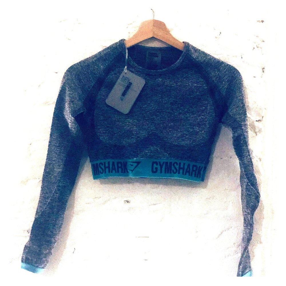 Gymshark women’s workout crop top